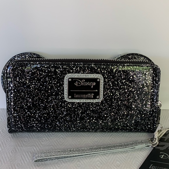 Loungefly x Disney Minnie Mouse Glitter Zip Around Sequin Wristlet Wallet - Picture 3 of 16